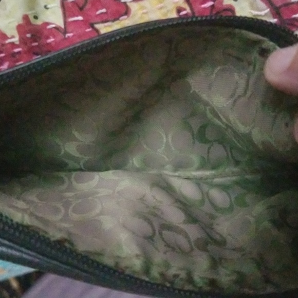 Coach Black Leather Buckle Flap Wristlet/Clutch - Picture 9 of 9